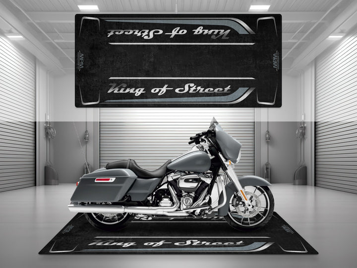 Motorcycle garage pit mat designed for Harley Davidson Street Glide in Atlas Silver Metallic color