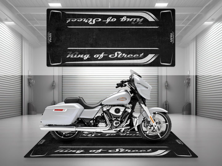 Street Glide White Onyx Pearl garage mat with Thermoplastic Rubber base. Ideal parking mat for motorcycle gear and showroom floor setups.