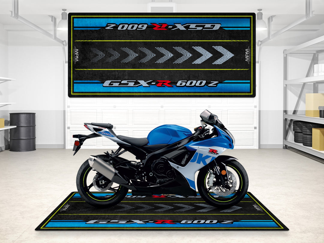 Suzuki GSX-R600Z garage mat in Triton Blue. Thermoplastic Rubber rug for parking mat, pit mat, and showroom display use.