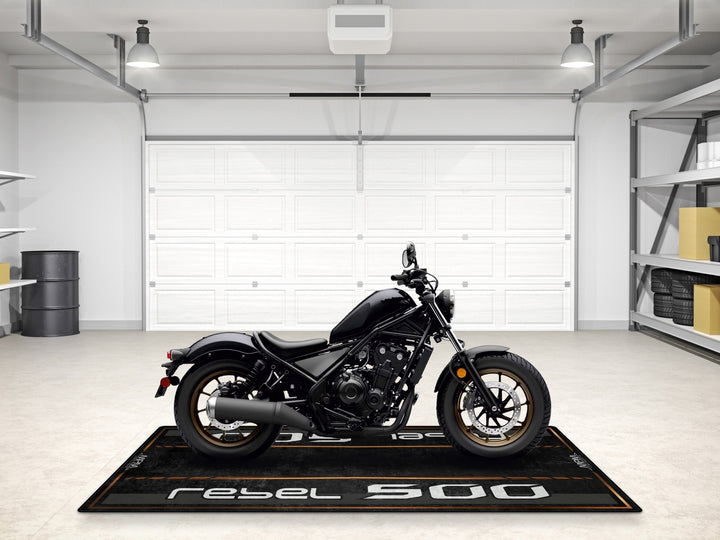 Pearl Black garage mat for Rebel 500 with Thermoplastic Rubber base. A perfect gift for superbike garage setup.
