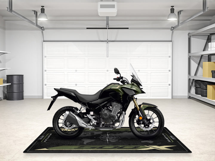 Gift-worthy CB500X motorcycle rug for adventure lovers. The perfect addition to any showroom or track prep zone.