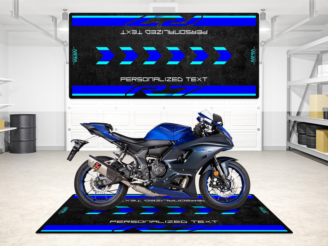 Custom pit rug in blue tones for Yamaha R7, perfect for track prep and rider accessories.
