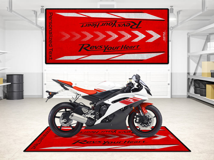 Custom pit mat with red racing design, ideal for Yamaha Tracer 700, R125, and showroom setups.