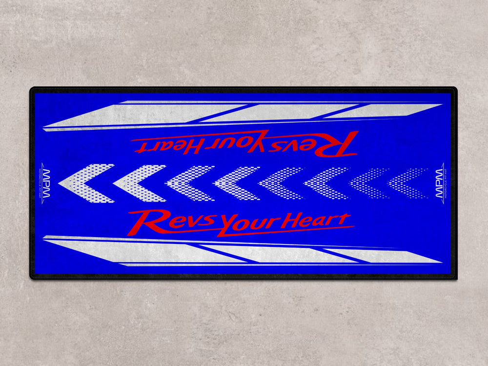 Parking mat and motorcycle gear rug for Yamaha MT-10 and YZF125, perfect for garage floor cover and display.
