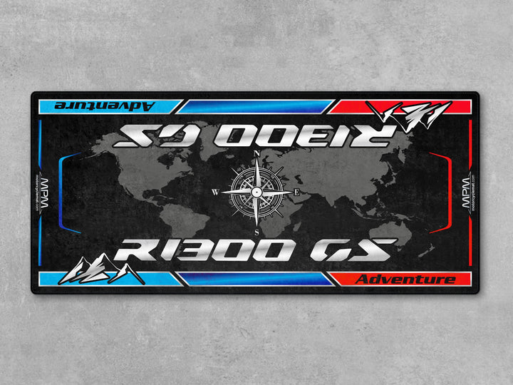 Pit mat designed for R1300GS Trophy edition – ideal rug for dual sport setup, racetrack, or motorcycle gear zone.
