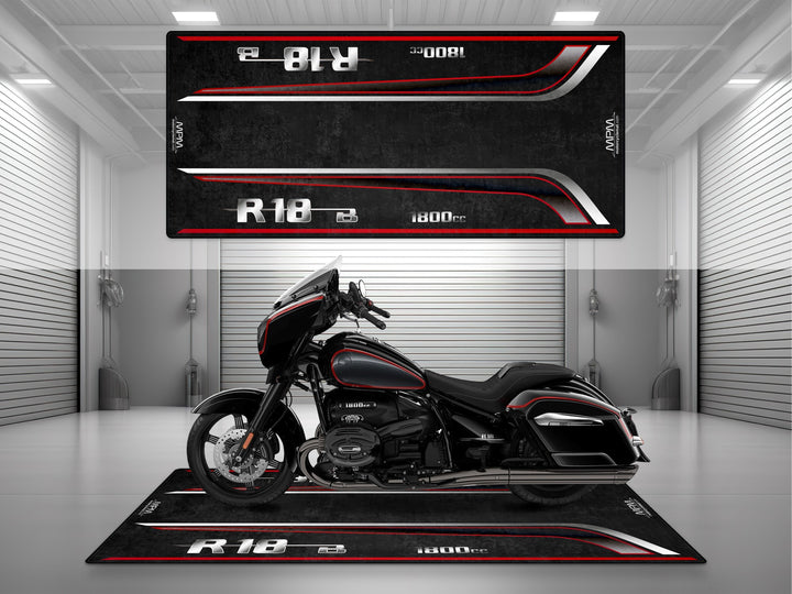 Garage mat for BMW R18 B Black Pearl – luxury bagger in black and silver on a Thermoplastic Rubber floor cover for racetrack or showroom.