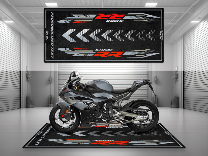 Personalized motorcycle display mat for BMW S1000RR 2025 – custom pit rug and rider essentials for motorsport enthusiasts.
