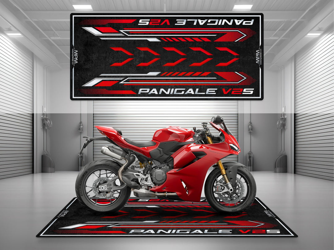 Garage mat for Ducati Panigale V2S – designed for garage floor protection, racetrack performance, and stylish motorcycle display.
