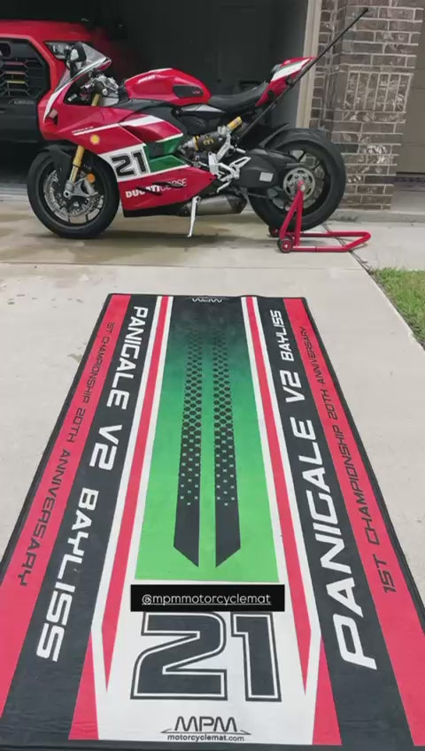 Ducati Panigale V2 Bayliss Anniversary Pit Mat vertical motorcycle garage video